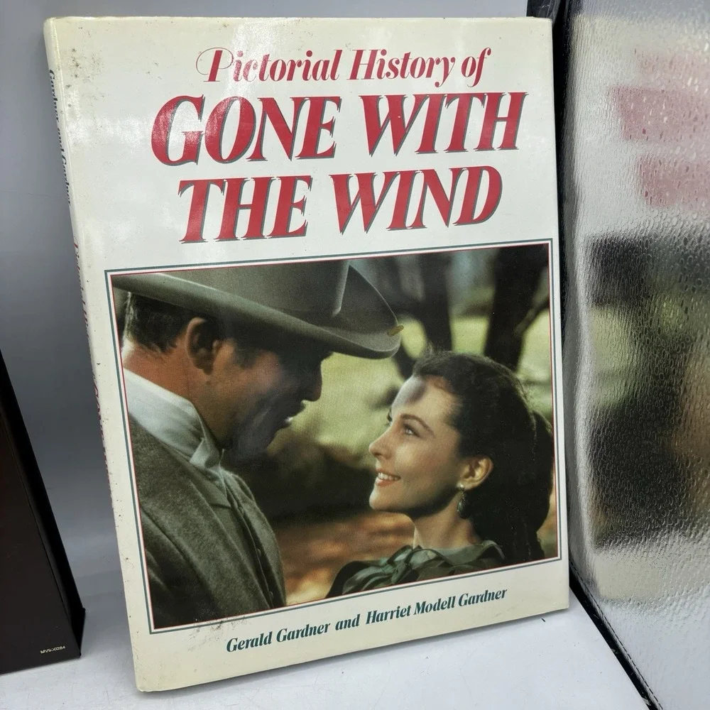 Gone With the Wind Collector Items Media Books VHS Bundle Lot of 11 Vintage